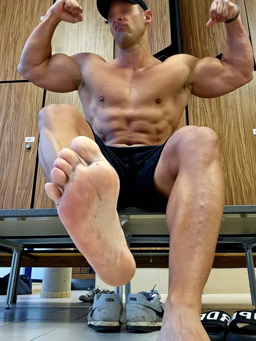 my guns after a workout by GermanMuscleBoss