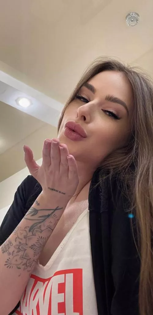 My new outfit for movie date by Existing-Arachnid-92