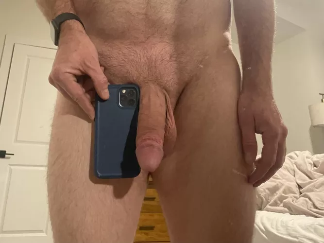 Never measured it but flaccid it’s iPhone sized by dpmjptt