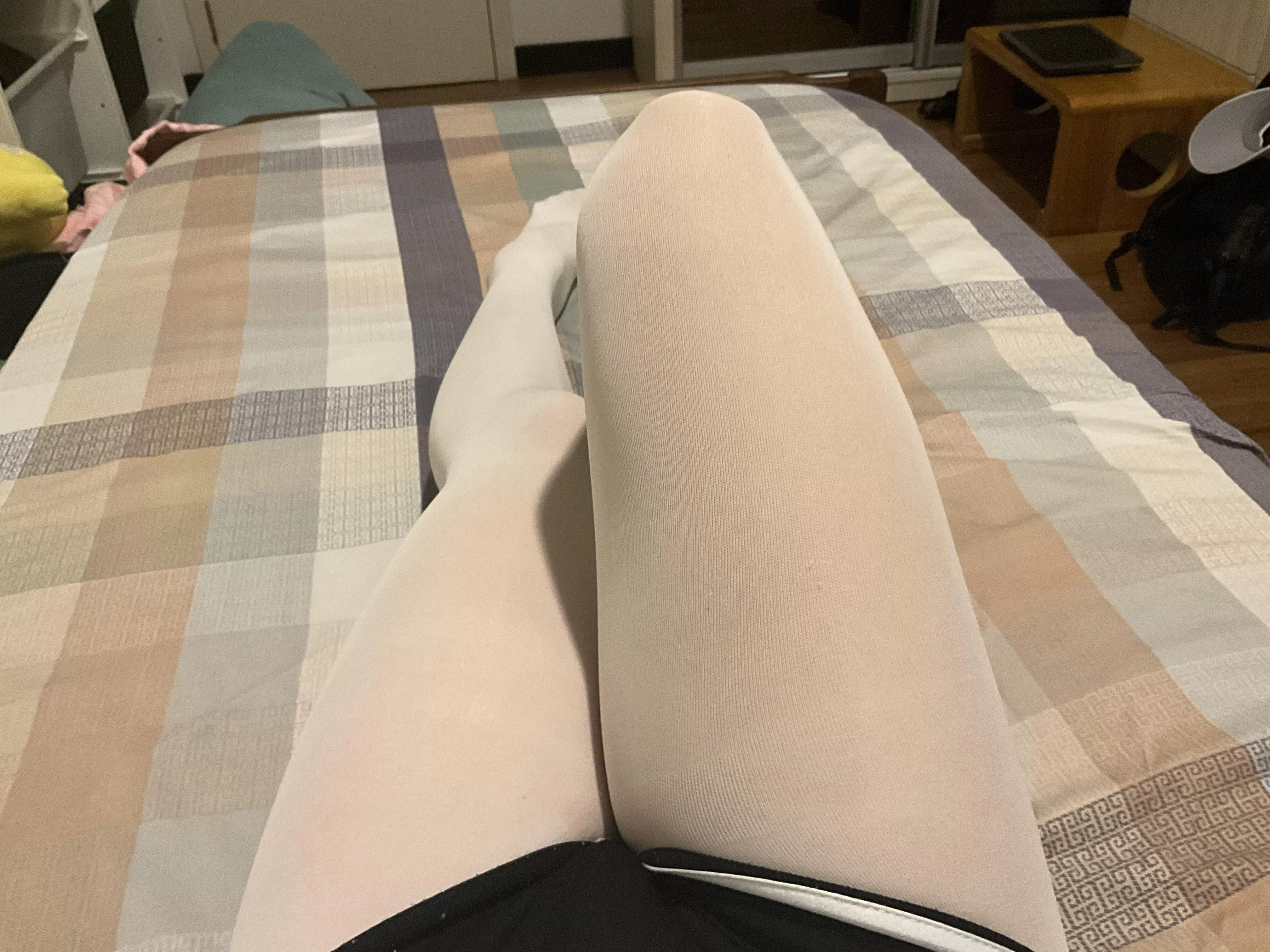 Nothing to see, just thighs :3 posted by Every-Championship-8