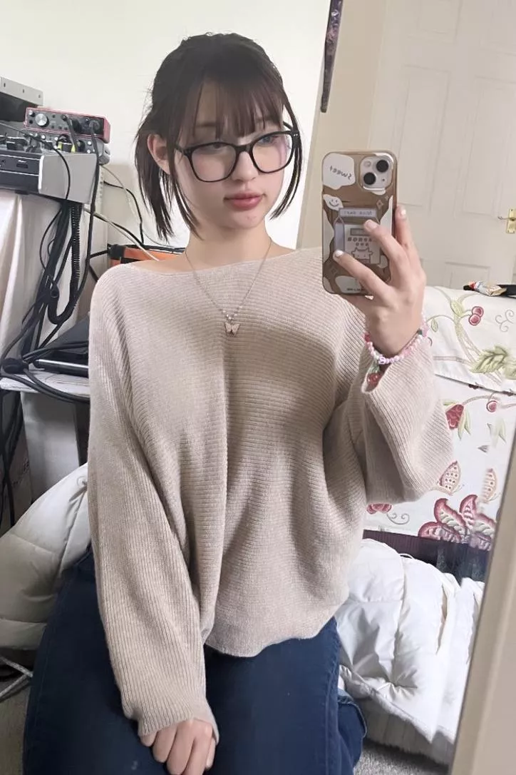 rate me, be honest posted by carinosooo