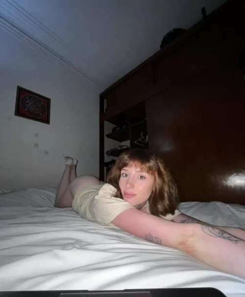 Red hairs everywhere  by Nippy_Hippie