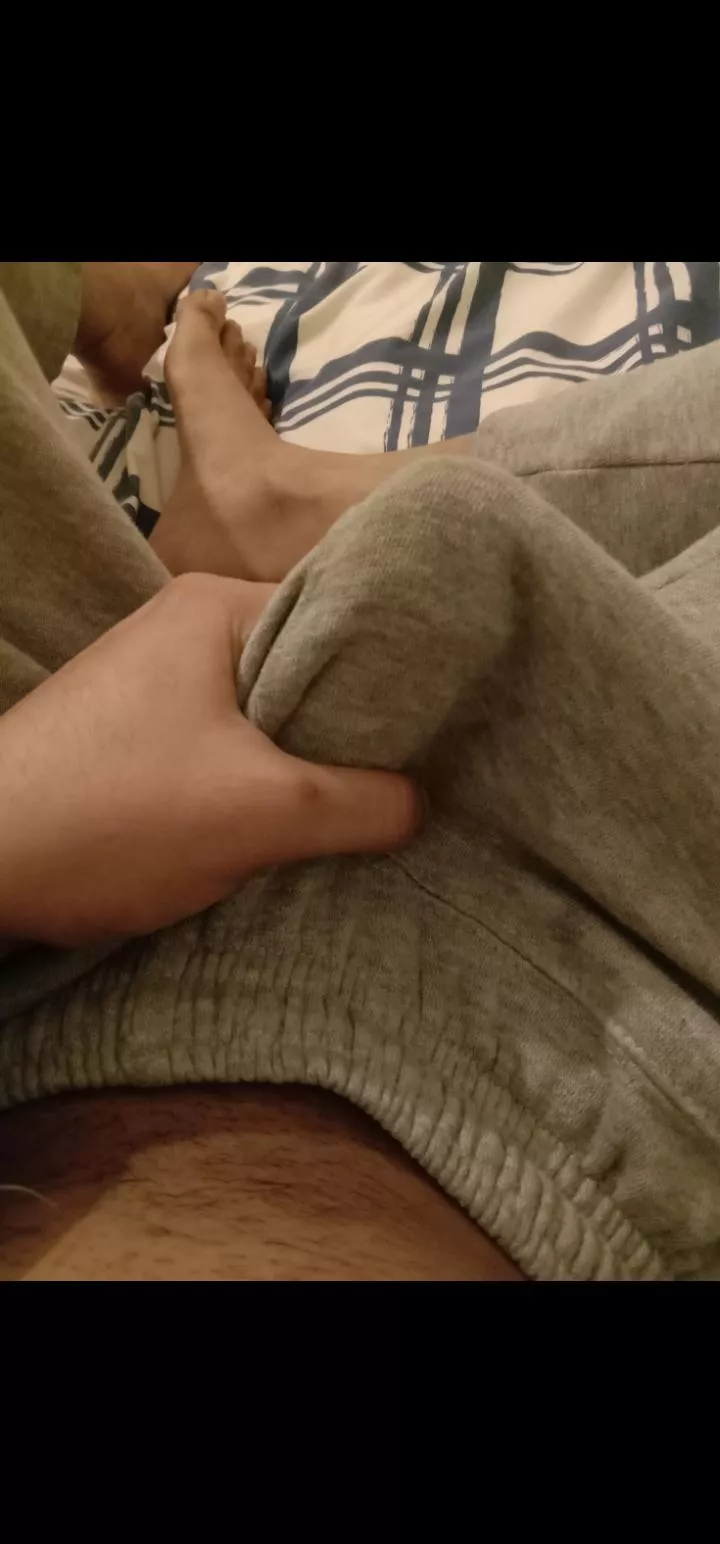 Shades of grey posted by newfonewhodis007