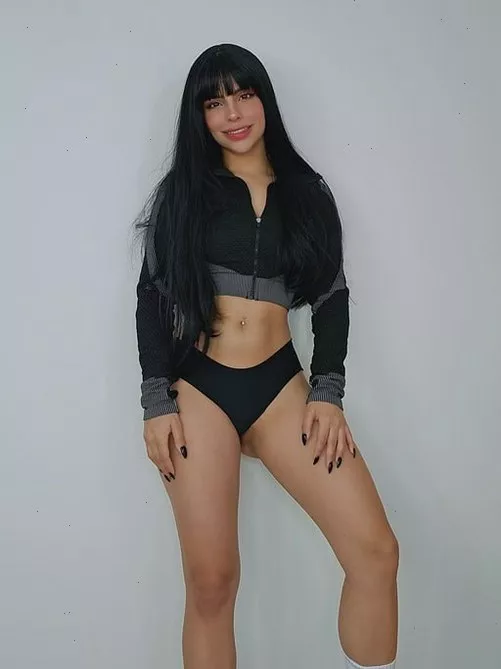 should i wear pigtails or leave my hair down for my next post? posted by Sensagbenselamet