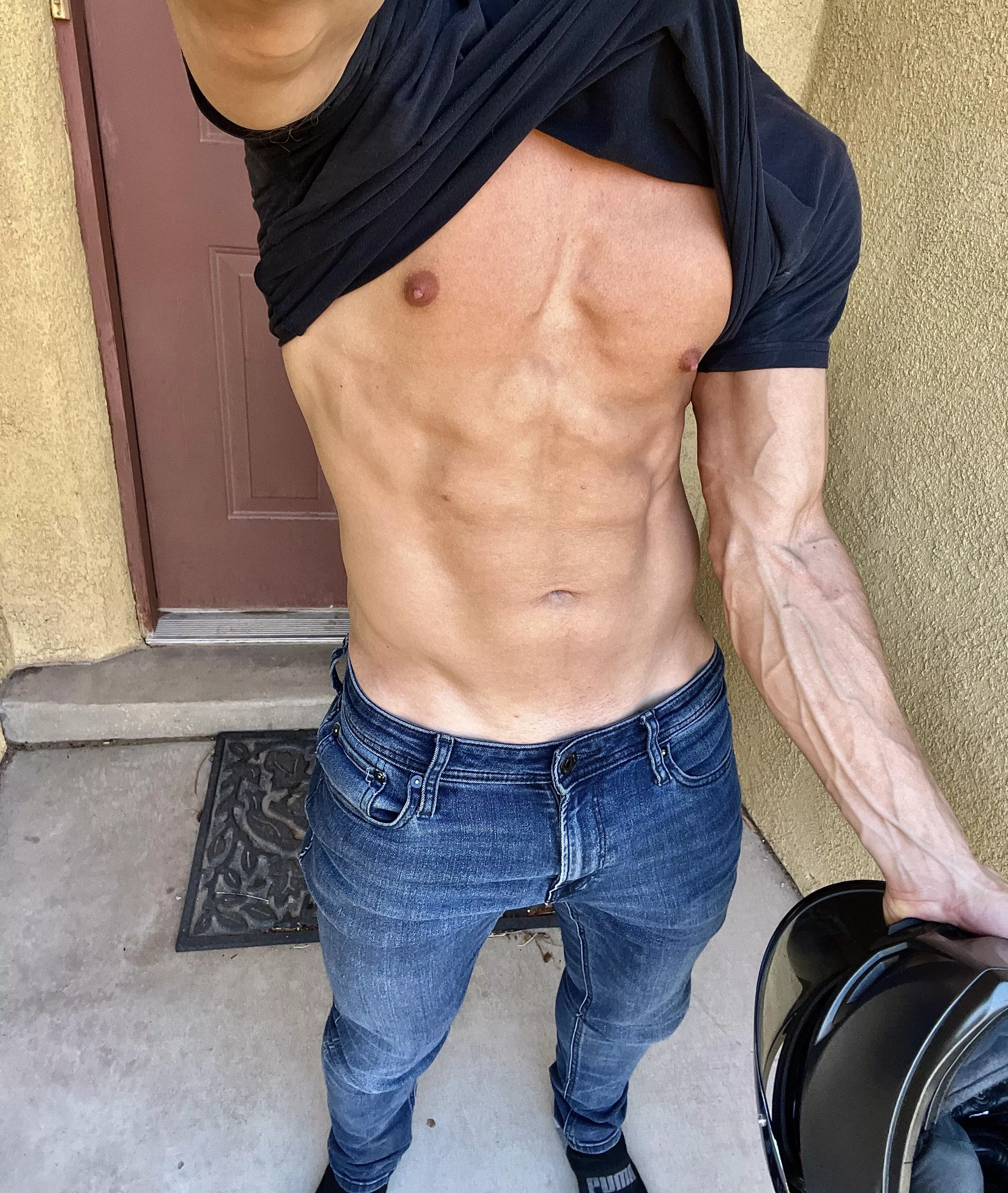 Veiny enough? posted by jcabied