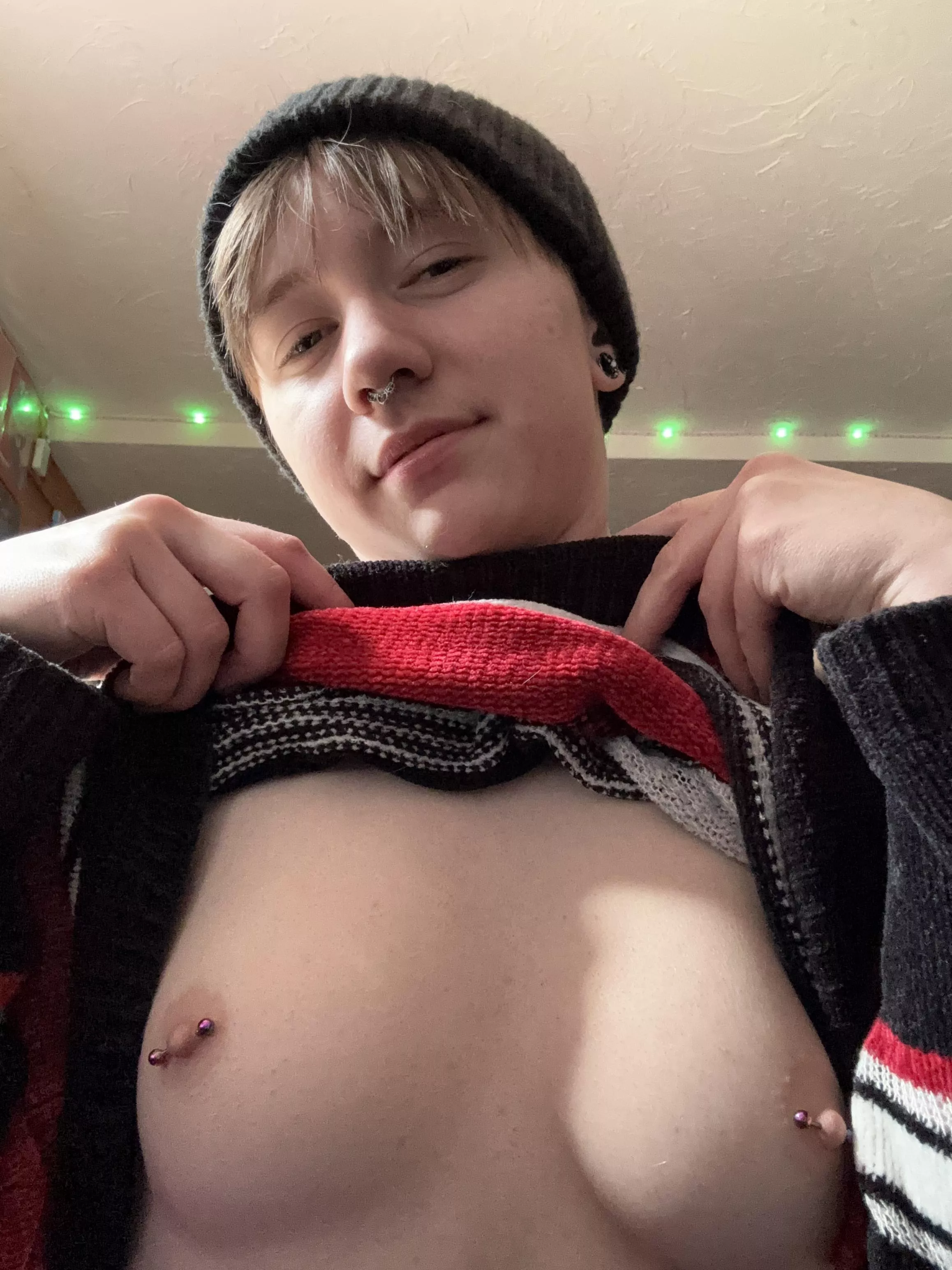 What's your first impression posted by xthisfelix