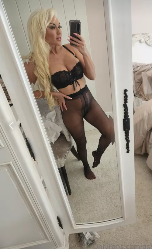 Who needs panties  by AshleyJayvids