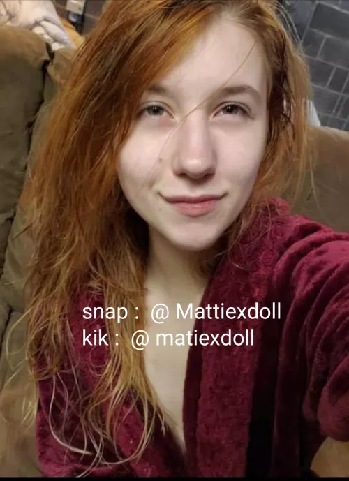 Whos up for some fun and watch me squirt on cam ? by m-dollyz