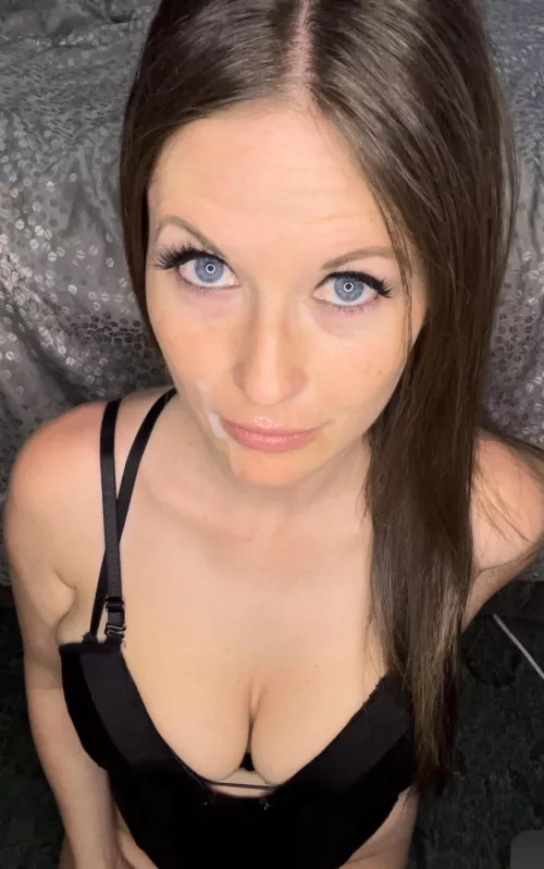 Would you cum on my face? by TaintedBeautifully
