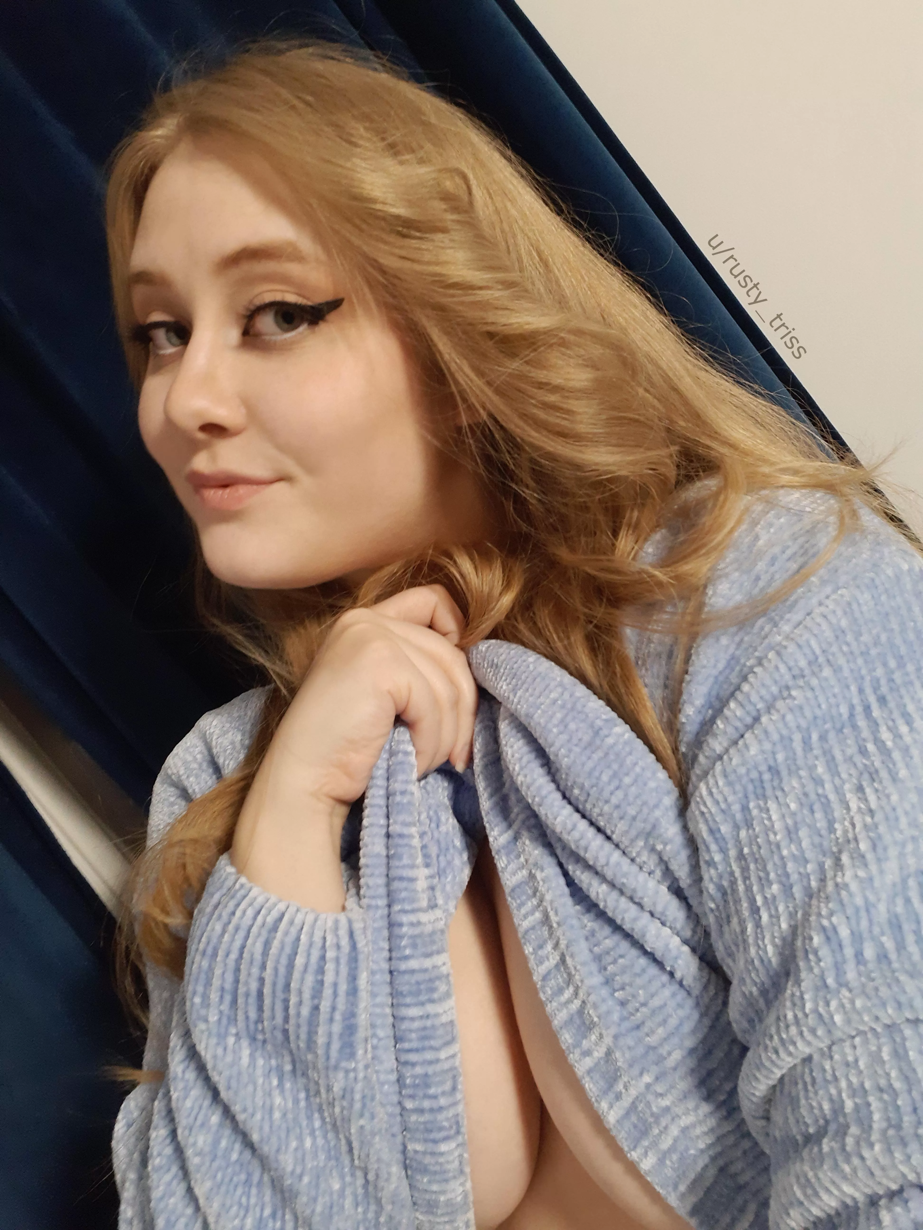 Your favourite college cutie posted by rusty_triss