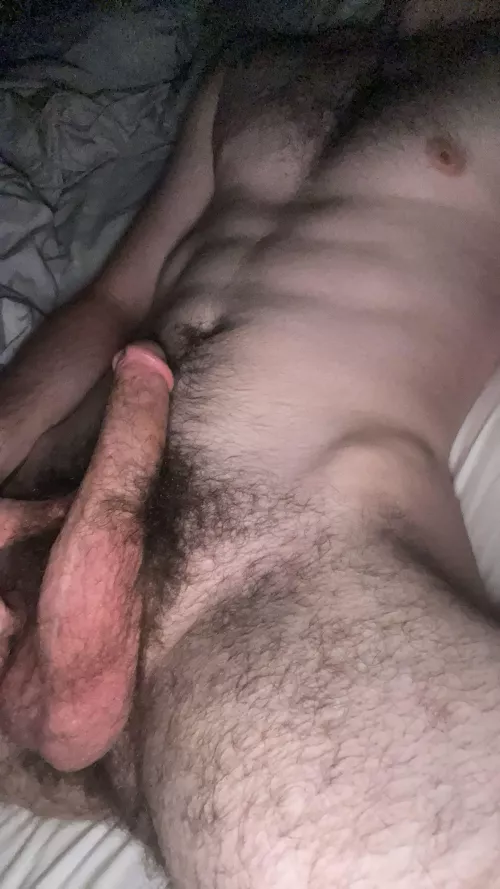25 aussie into chubby or older guys, dms open  by melb2330