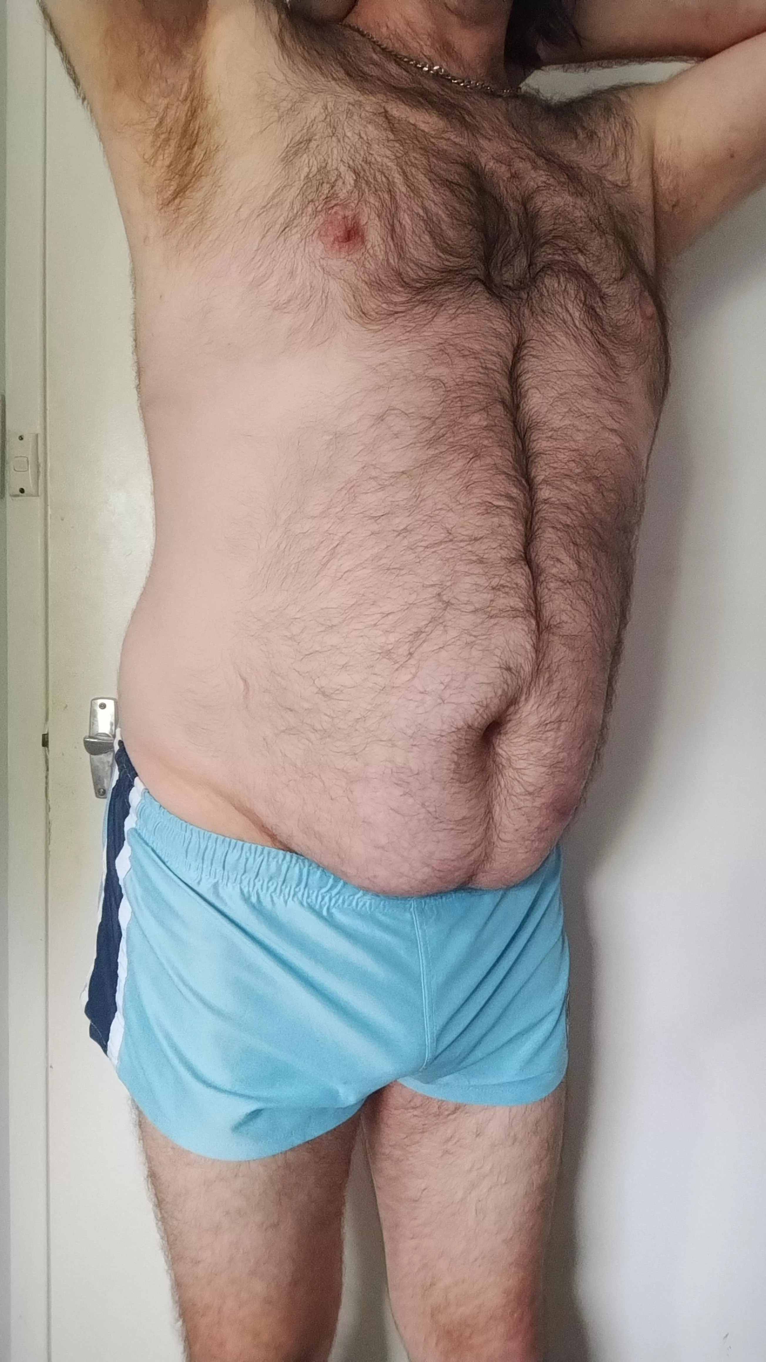 (42) Daddy is all sweaty after a walk. Any good boys want to lick me dry? 😏 DMs open  posted by th1rstyb0y