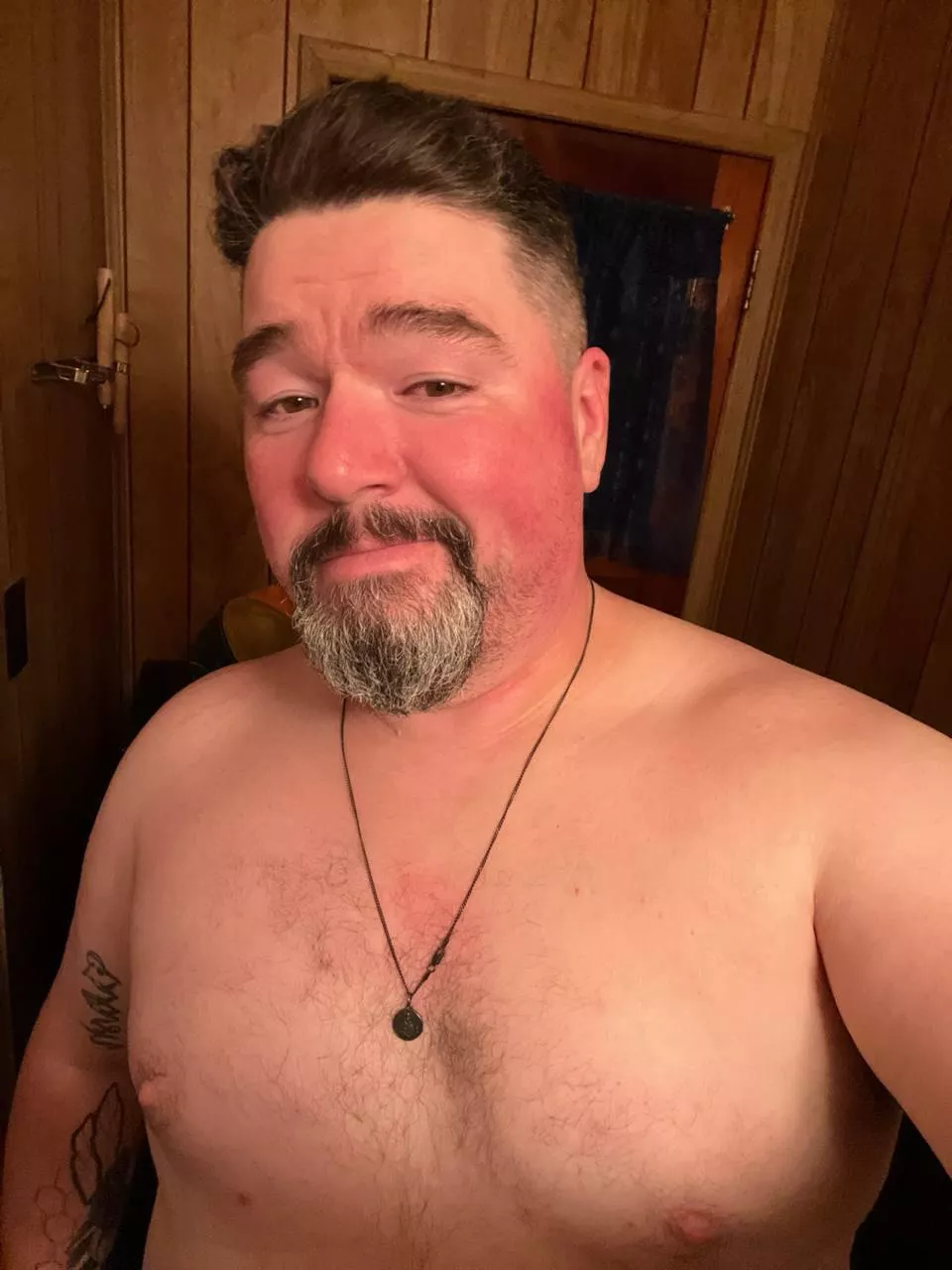 47M - would you fuck this beefy truck driving Canuck? posted by StepDadDane