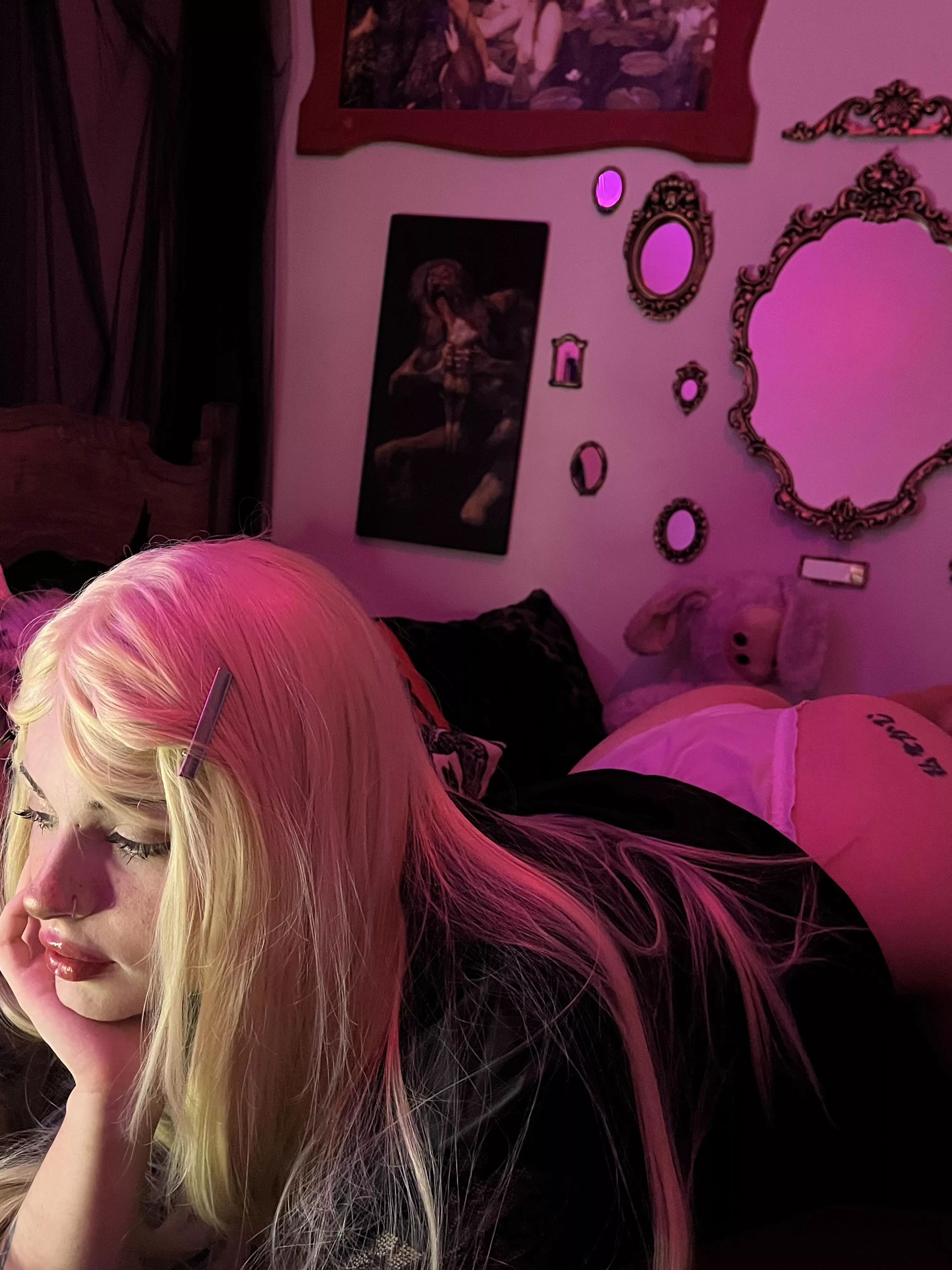 did i tell you to look. sissy? posted by Mantasticles