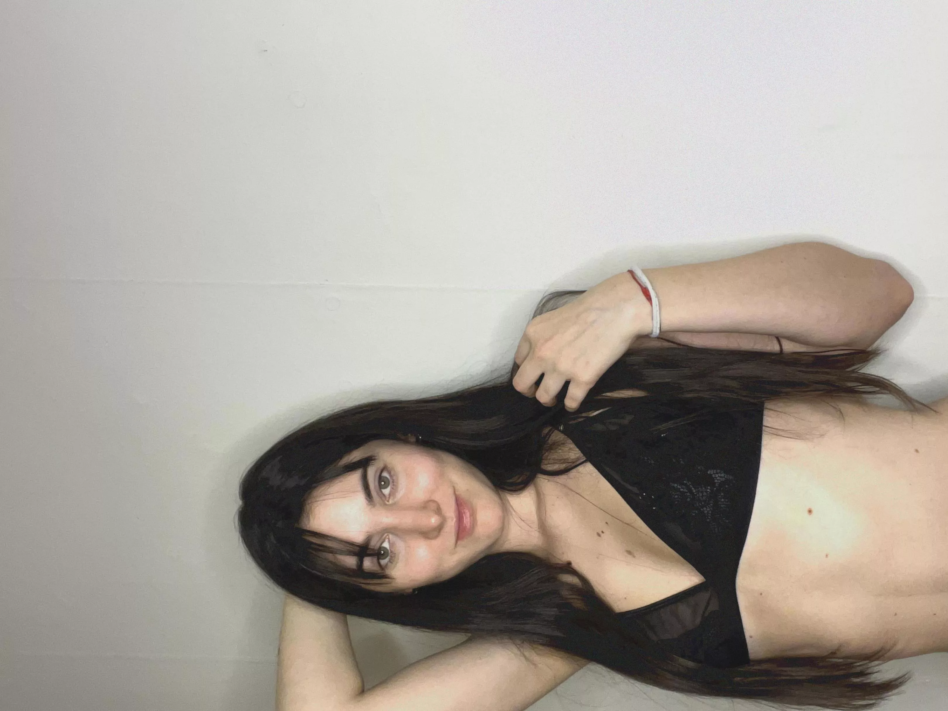  Do guys actually like bodies this size?  posted by alli1100