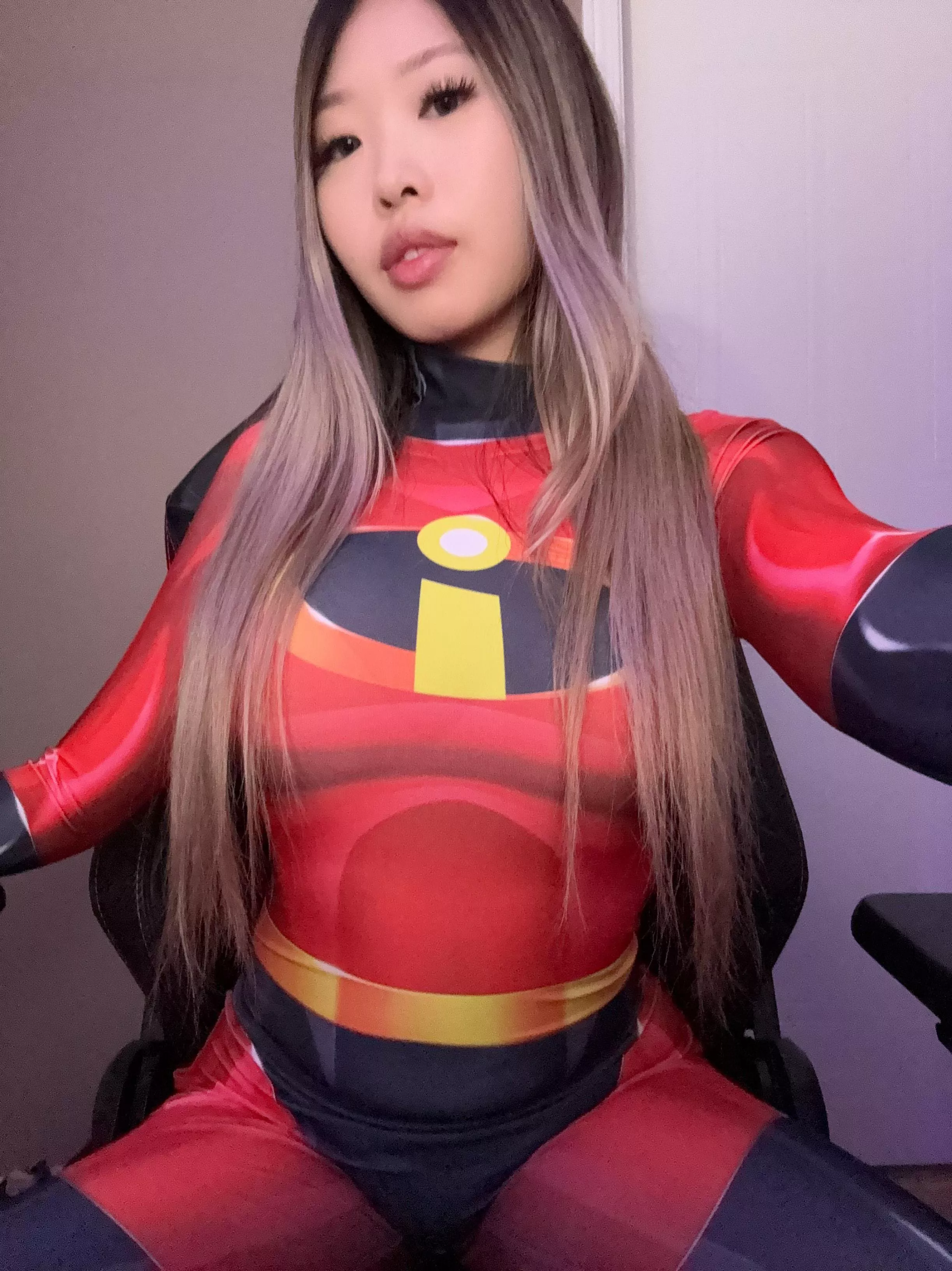 elastigirl by tiffany posted by Gwen_Mark