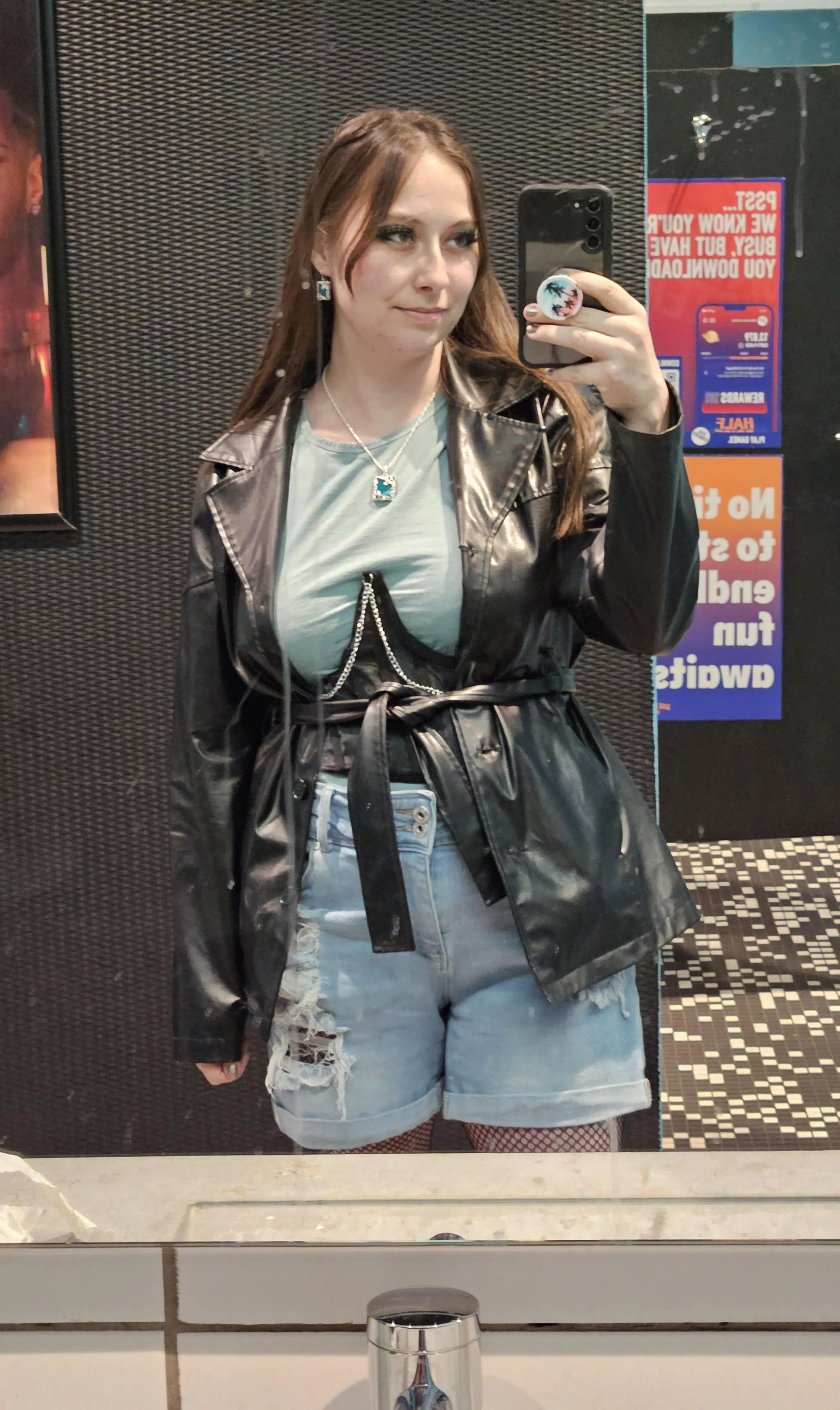 Felt really cute in this corset  posted by 420Slade