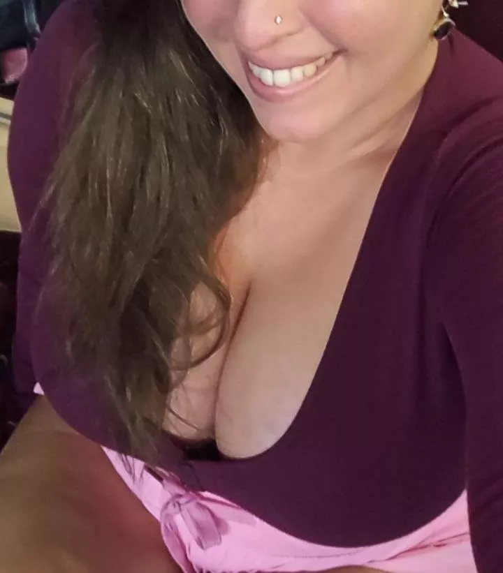 Happy Saturday  posted by Babylittlelo