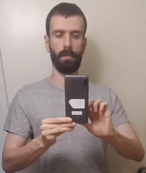 Hi guys! by Chomgato