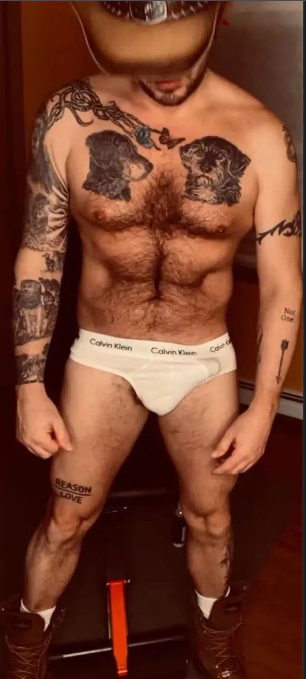 Howdy posted by Anonymuss11