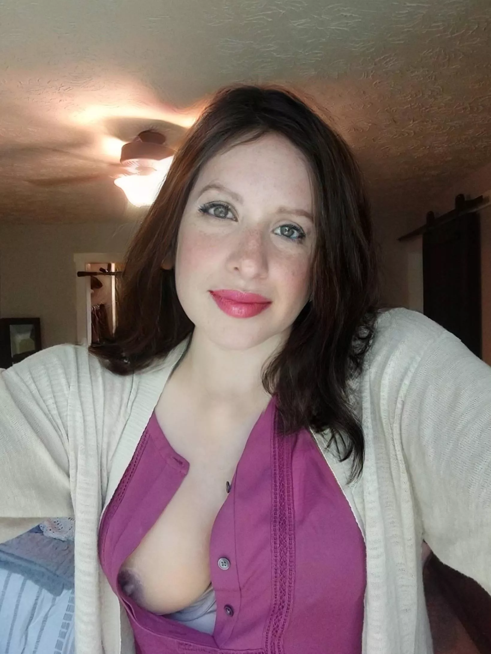 I should probably button up a little before heading to the store. posted by milfkatherin