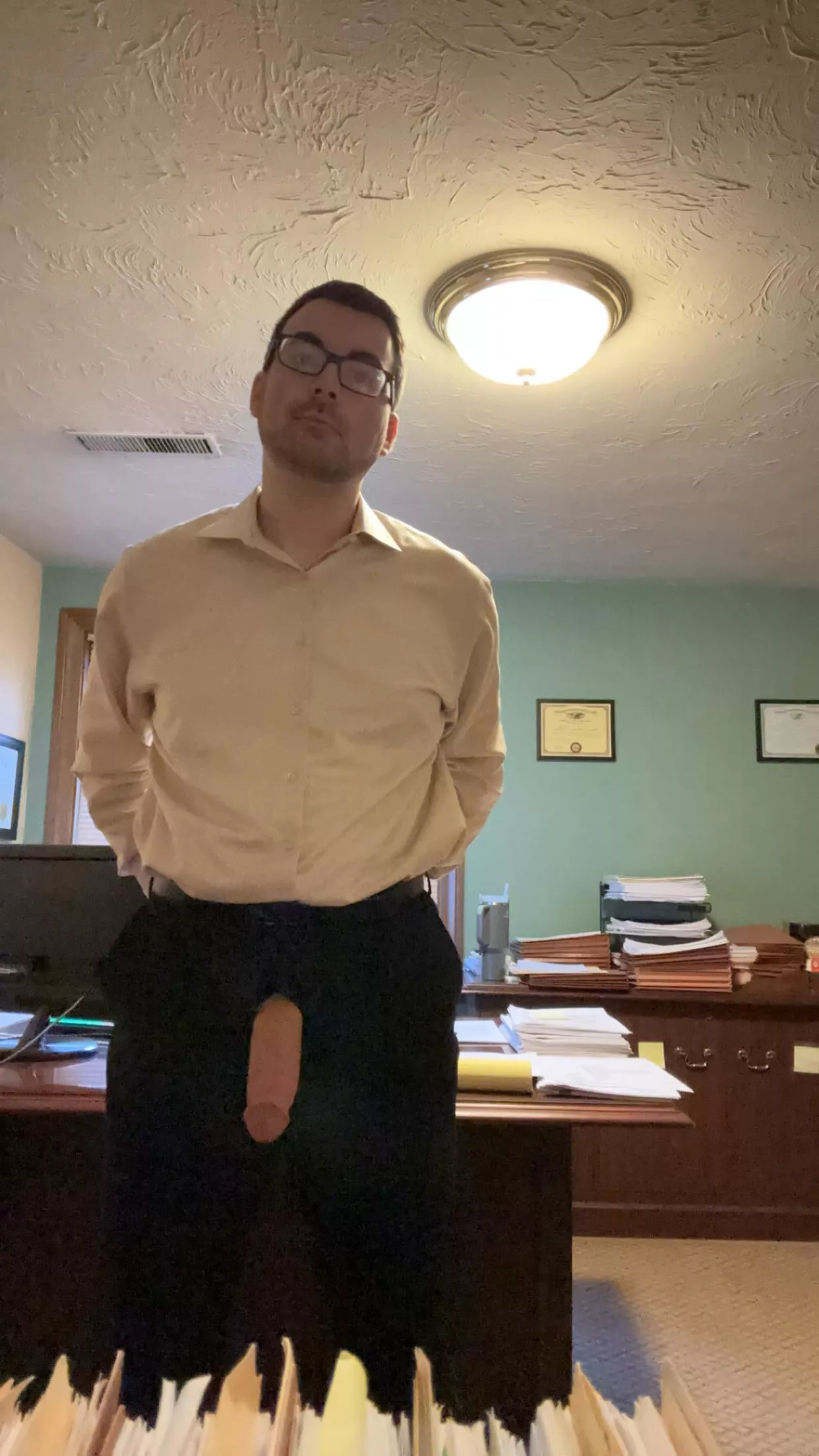 In need of an assistant posted by Its_Mr_BWC