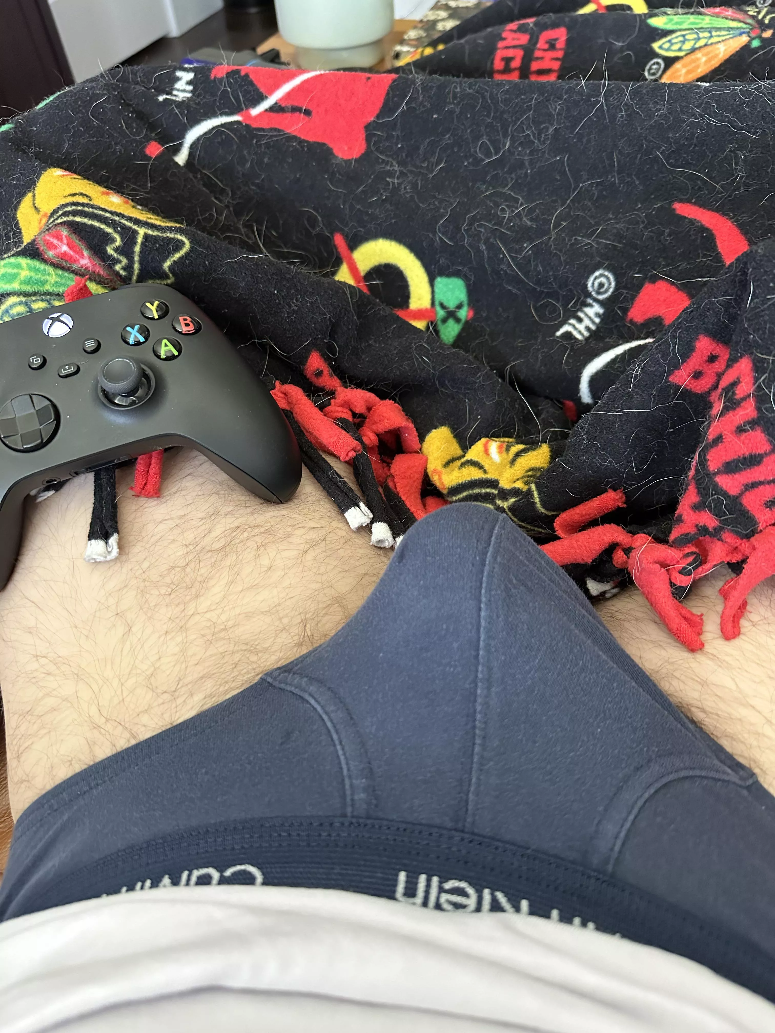 Just a gaming bulge… with a little precum 😏 posted by LowerGur8878