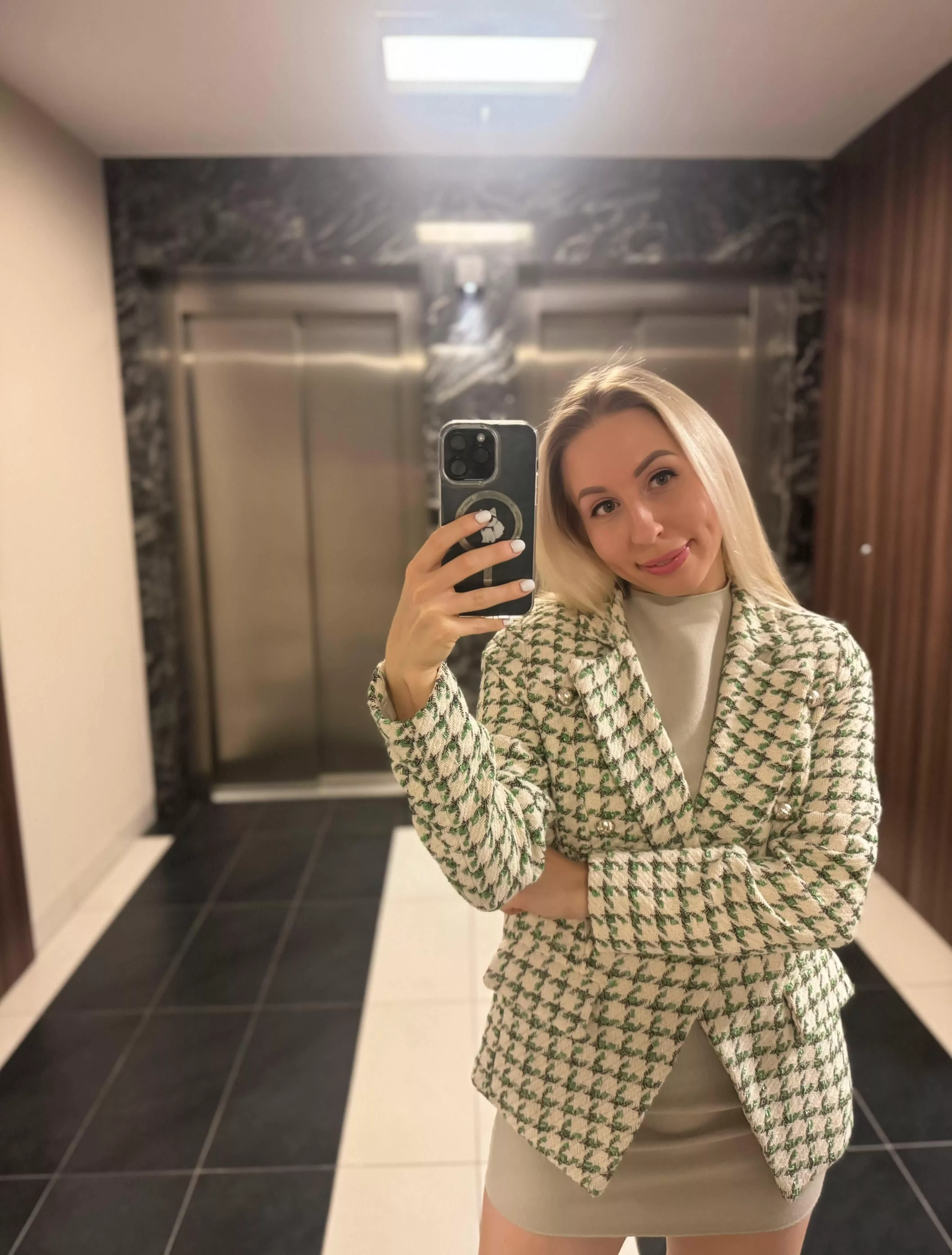 Keeping it classy posted by pollypollywolly