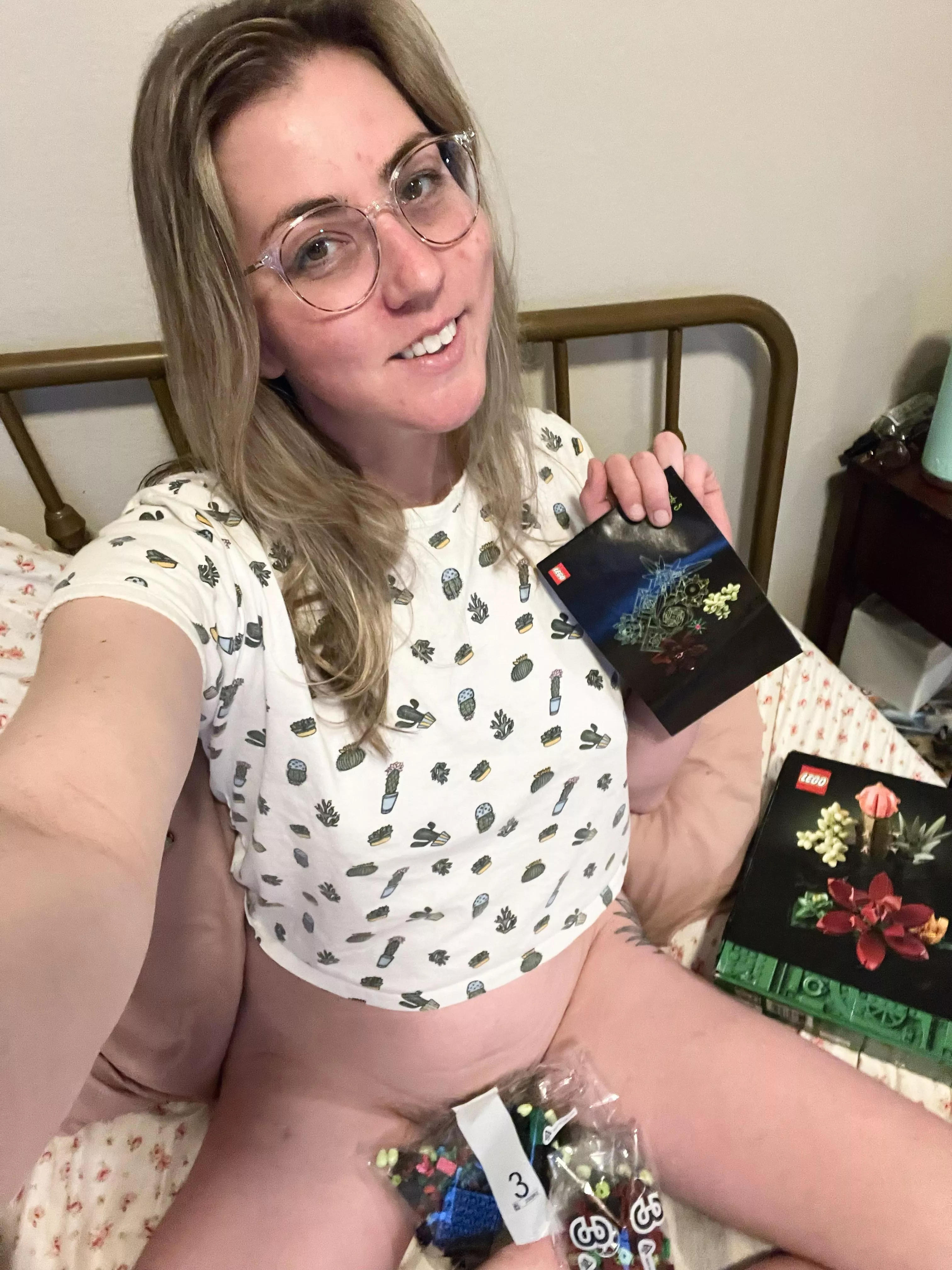 Lego’s in bed is a dangerous game [F] 6’2” posted by MissJuicyLucyX