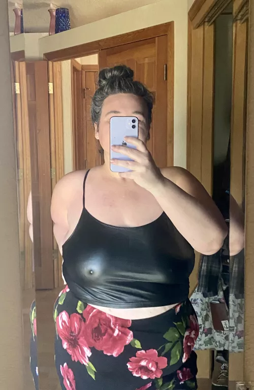 Looks like a little raisin  by Eliza_wilcoxx