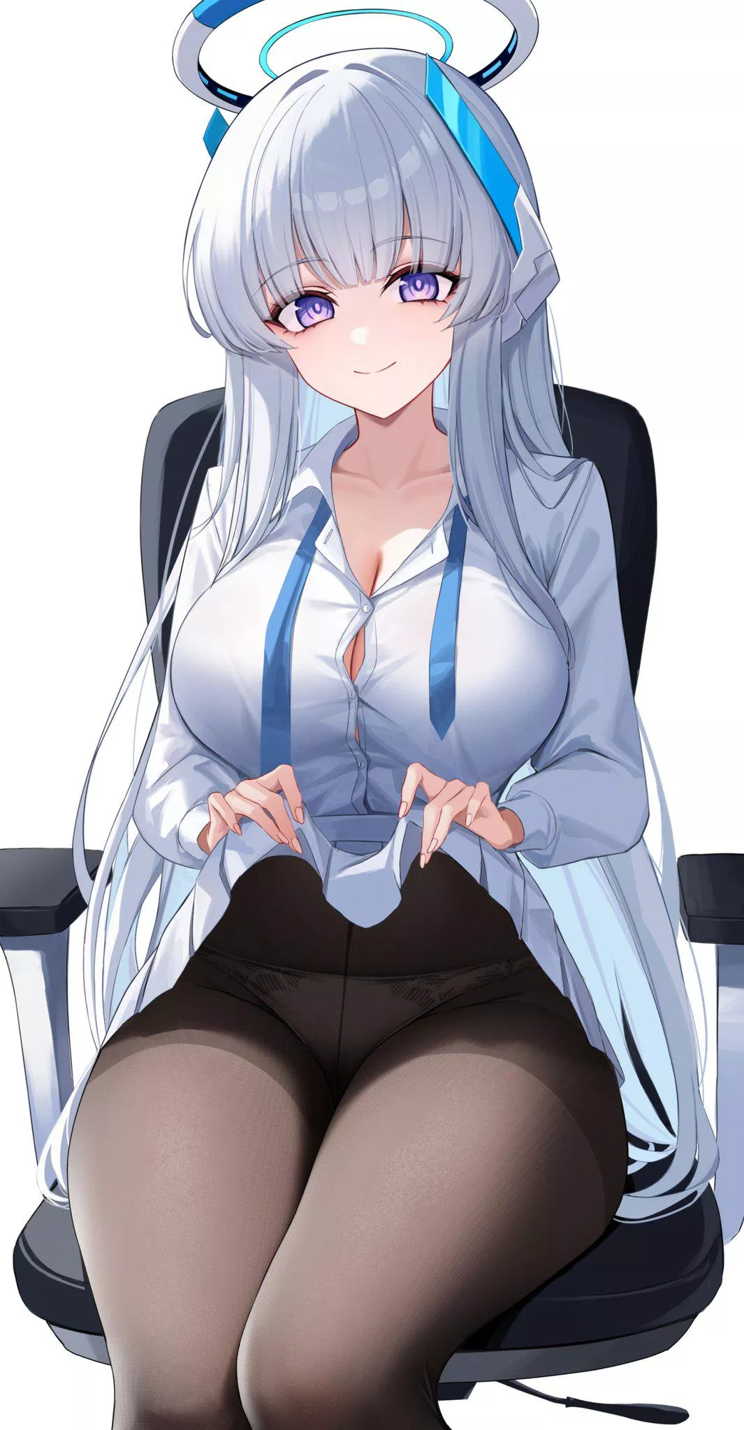 Noa lifting her skirt posted by marxsander2016