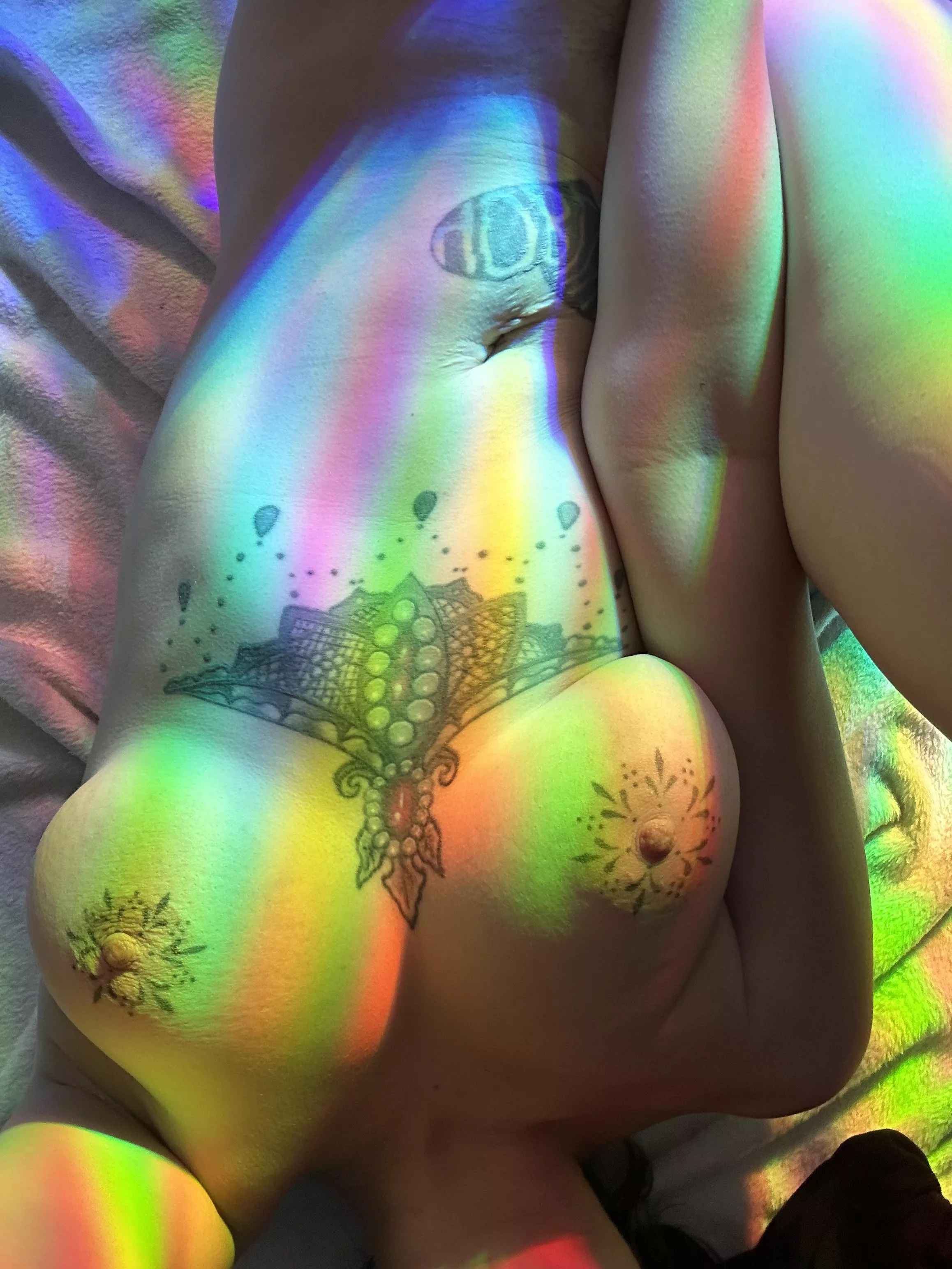 playing in the rainbows posted by morbidminxxx