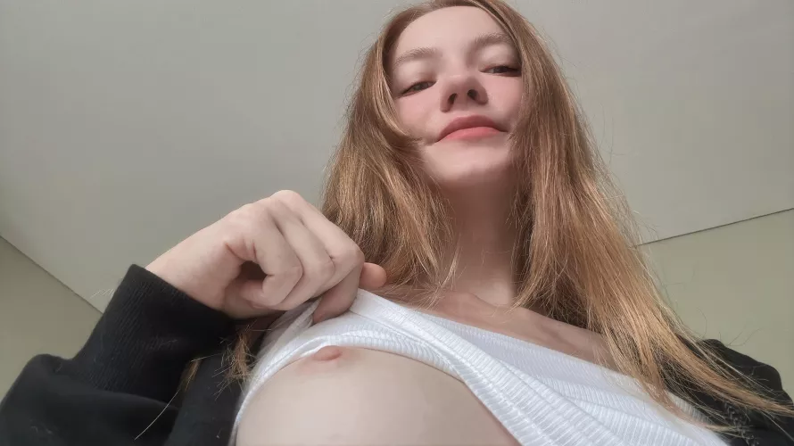 Pretty enough for a facial daddy by excitable_method