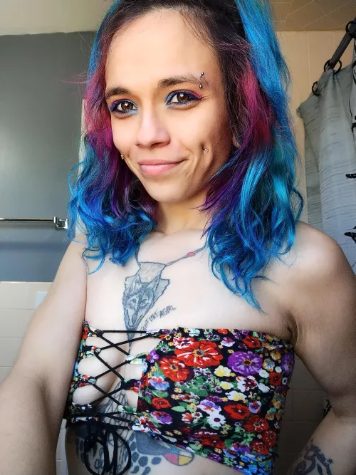 Tbh I Do Love The Ombre 🥹 by Savage_Siren