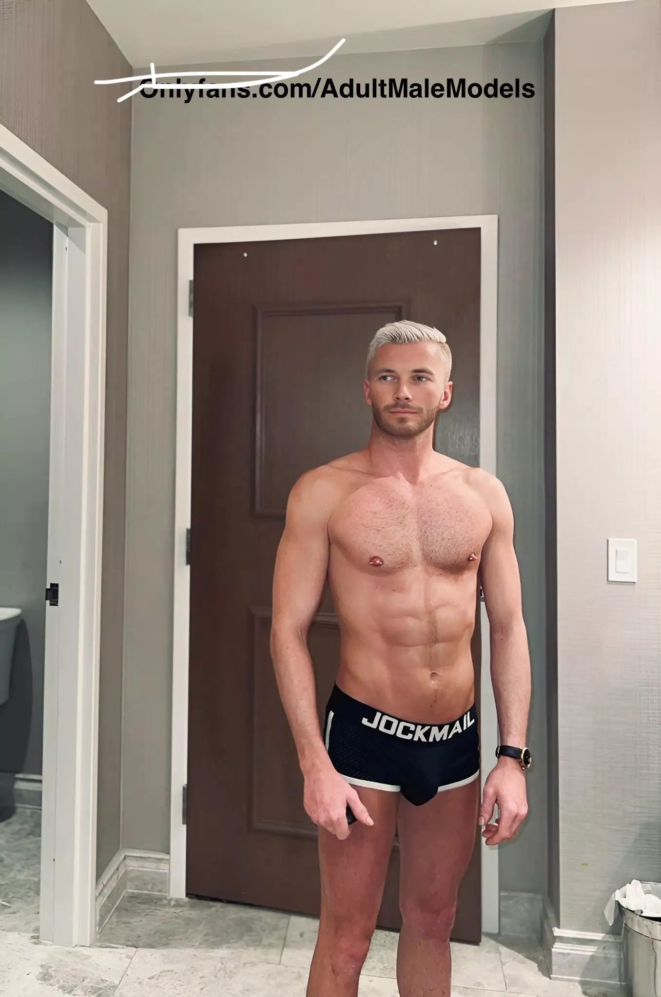 Trophy husband 🏆 posted by BudgetInteresting472