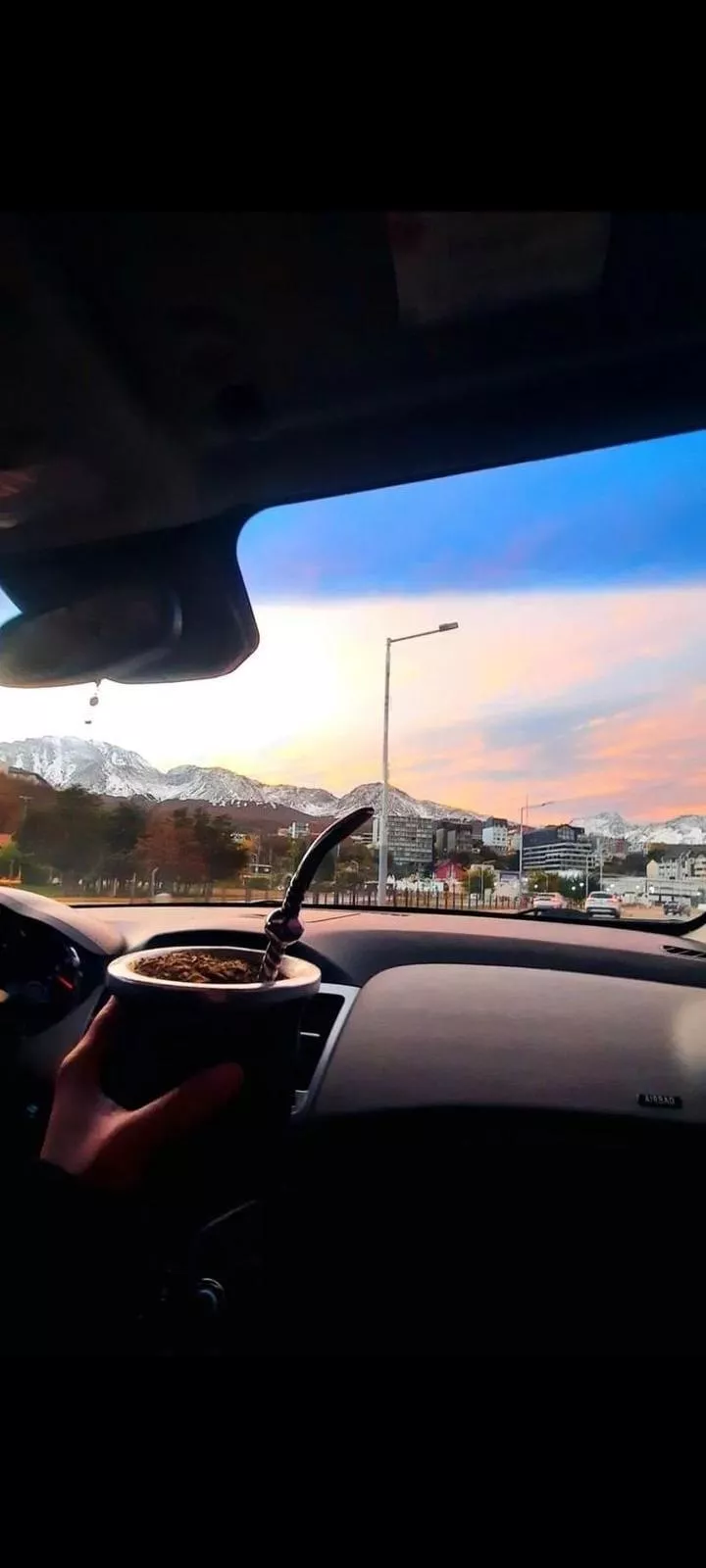 Ushuaia 🏔 posted by yayis1993