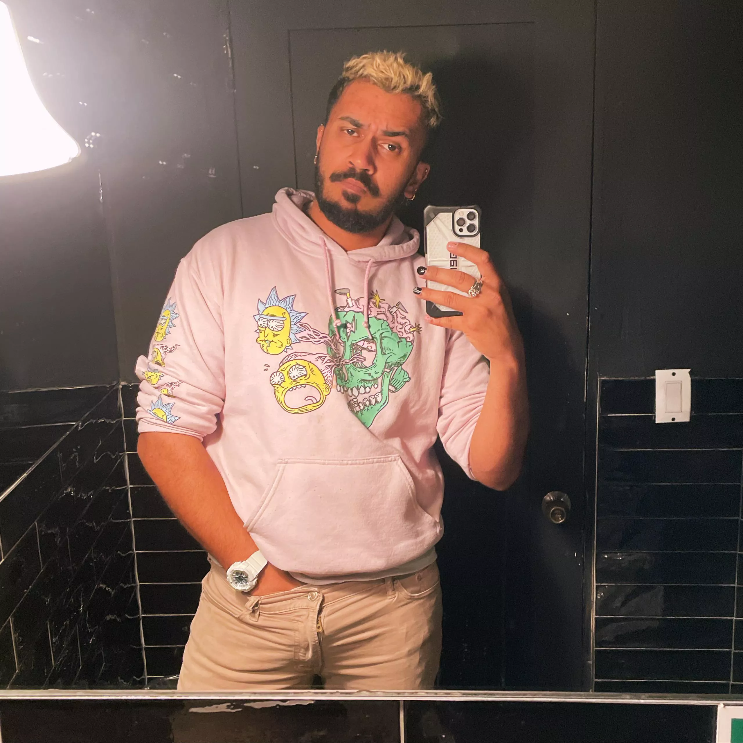 Went on a date, guy said i should get back on the boat and leave the country. I immediately left the date lol. But i thought i looked good :) posted by nextdooronion