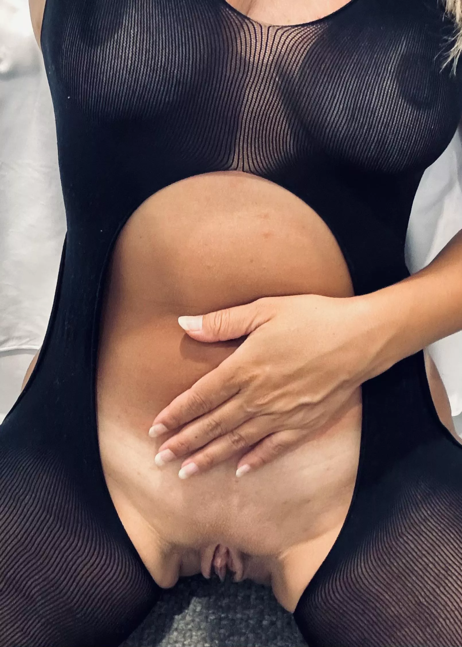 When hubby is away, Mommy will play [F39] posted by cara_elle