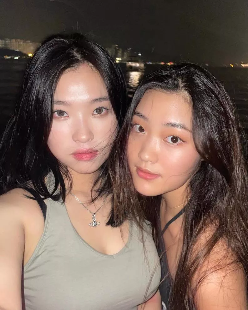 Which one? posted by wakkaffx2