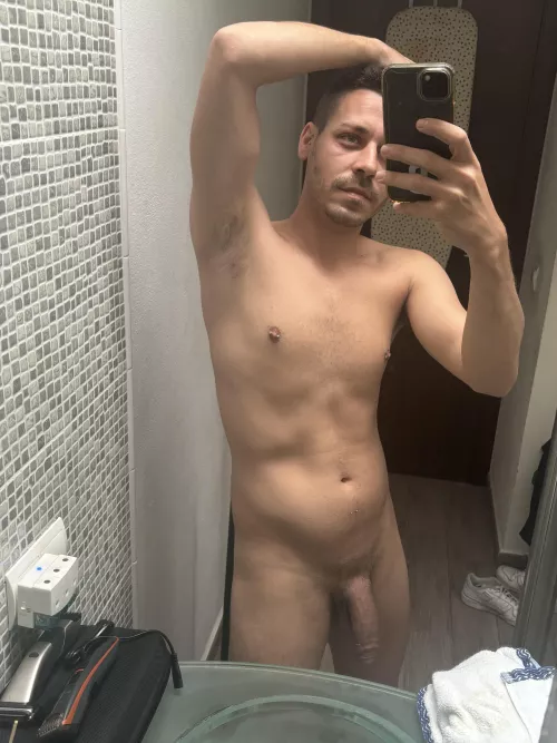 Who's coming? 😈⚠️ last day by Badandrawon