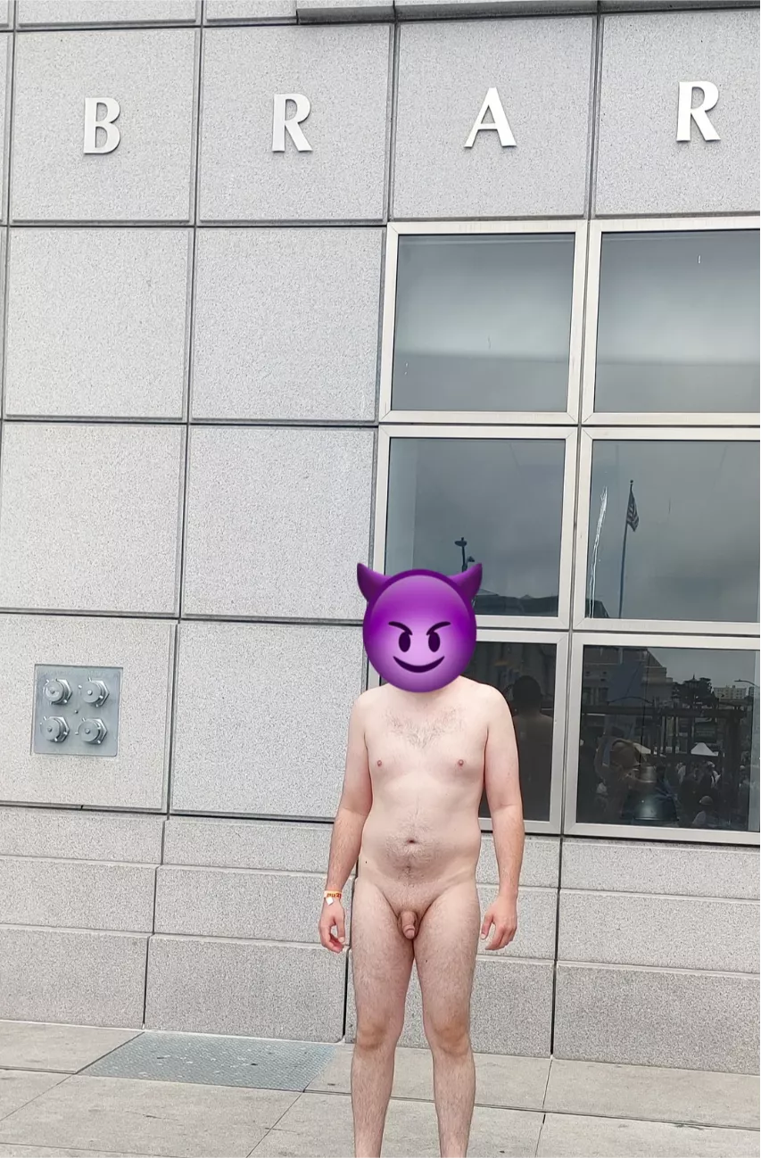 Wish naked cities were a thing posted by NudeDevil6669