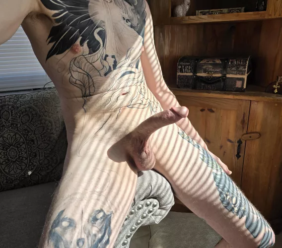 Your Big Dick Neighbor  by Jojo_is_Bizarre