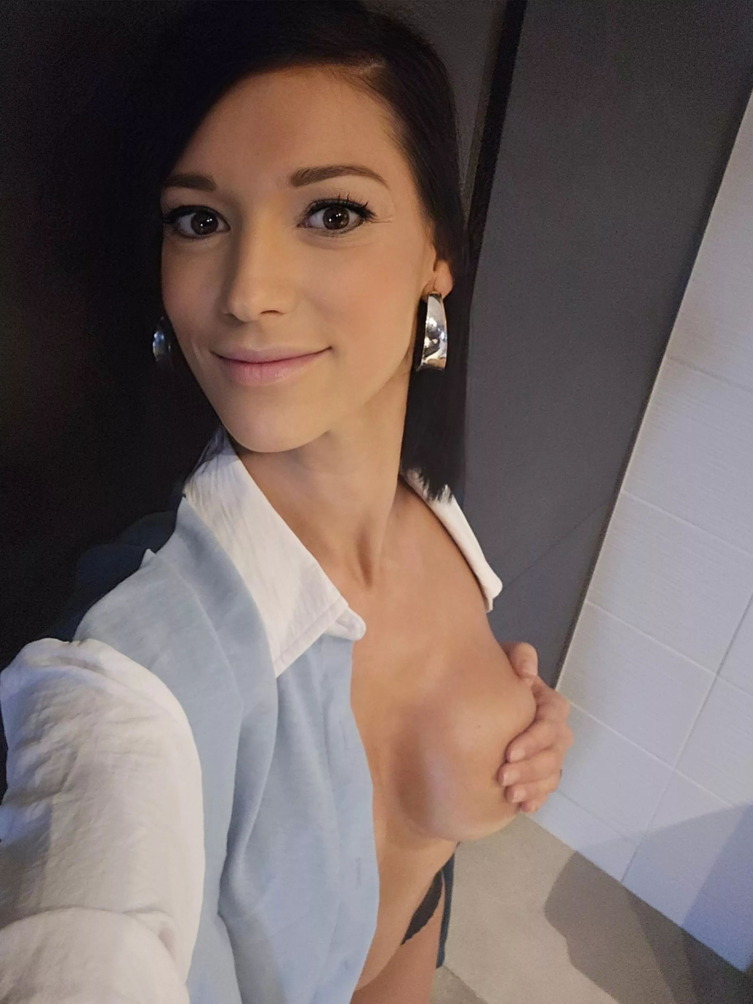 your naughty nurse posted by IlDisplay