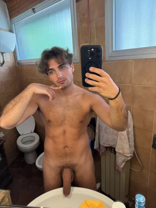 [21] Tell me ur first thought… by HardHors3