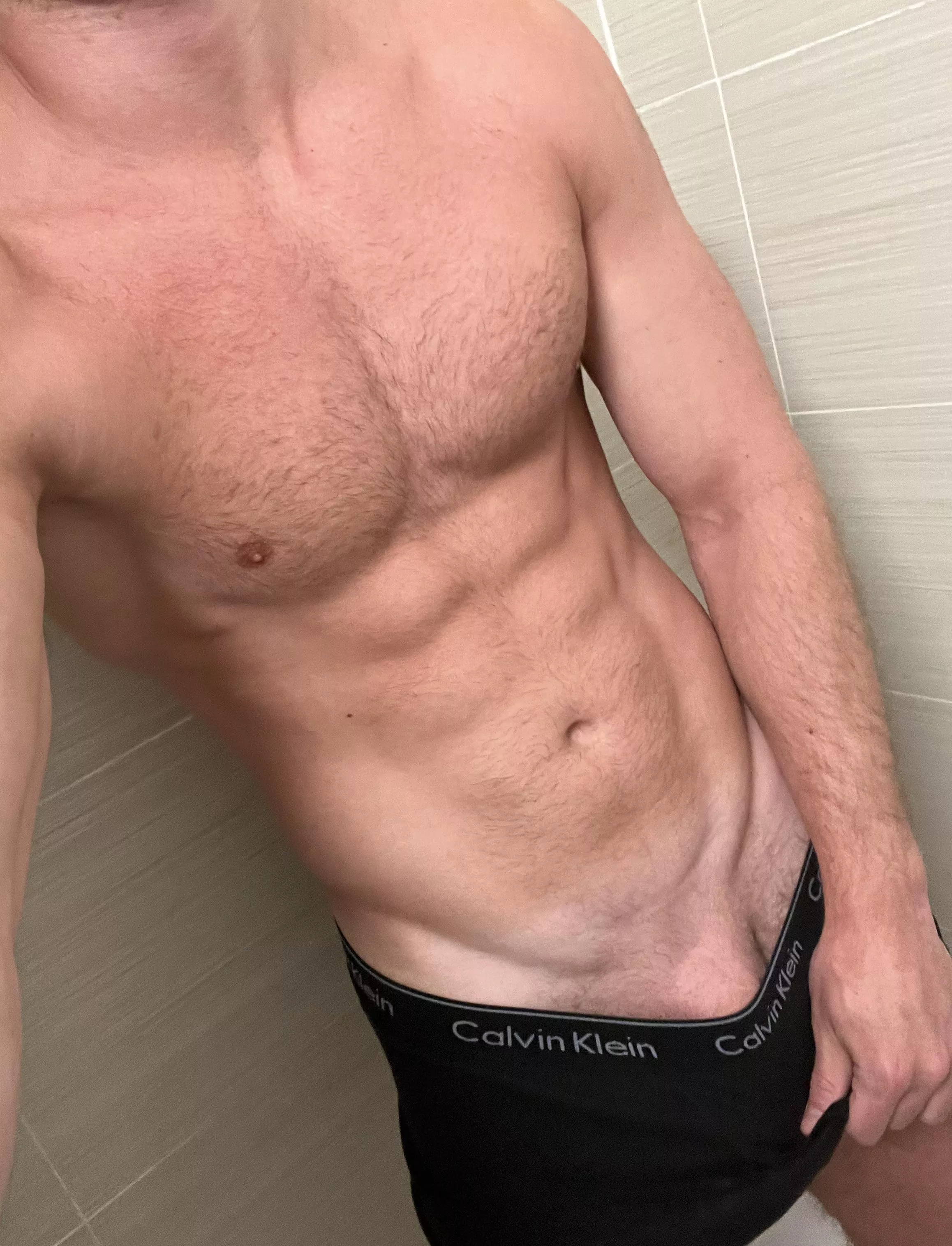 24 fit top for femboys/smooth bottoms @ blakee_hollandd posted by Ok_Birthday_6274