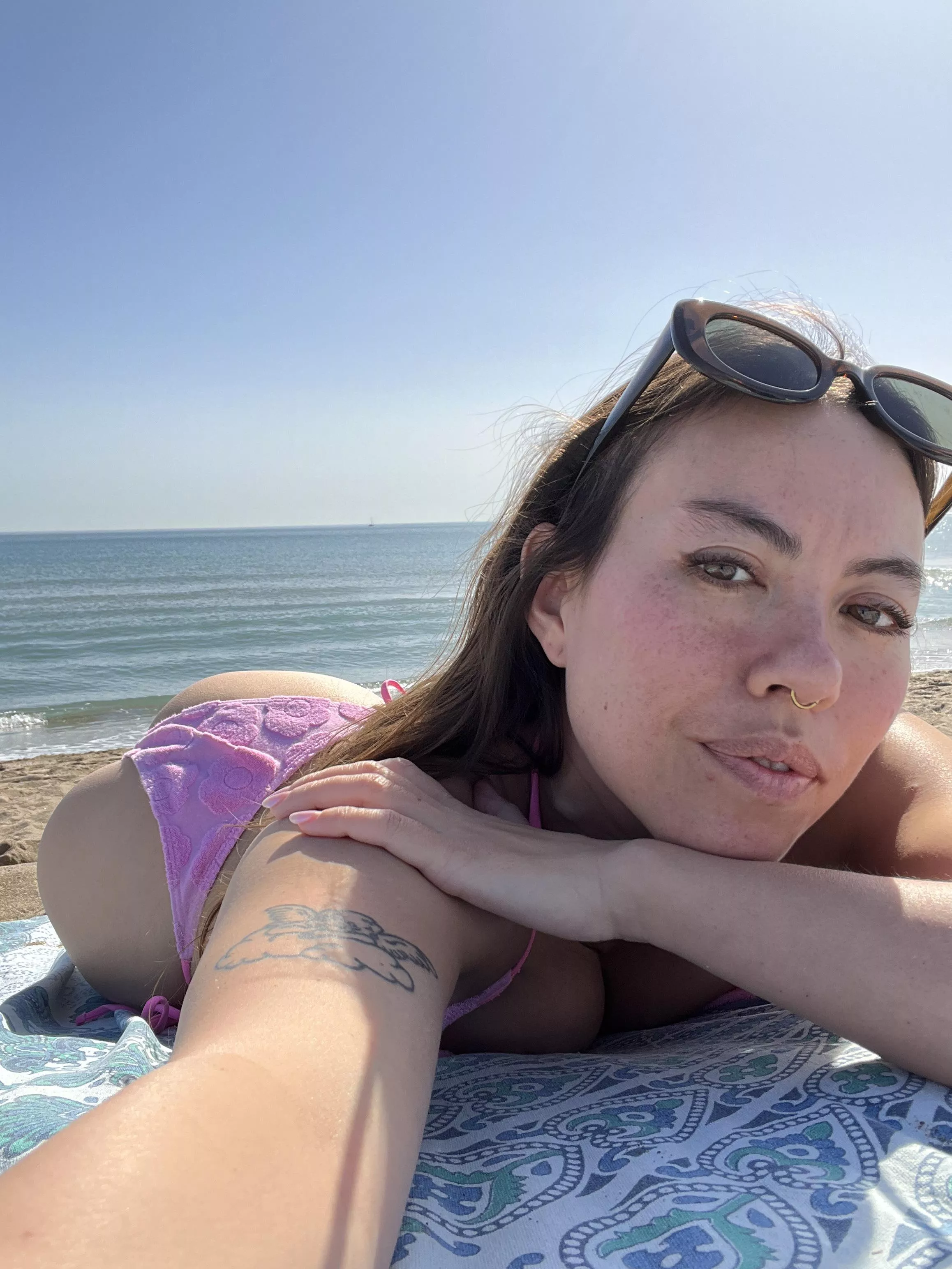 Asian x white  posted by sloane_carter