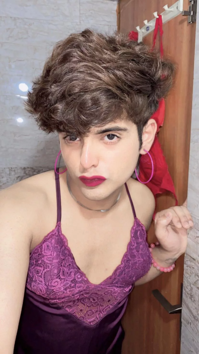 Can i be your good sissy girl?🩷 posted by Sissy_saumya