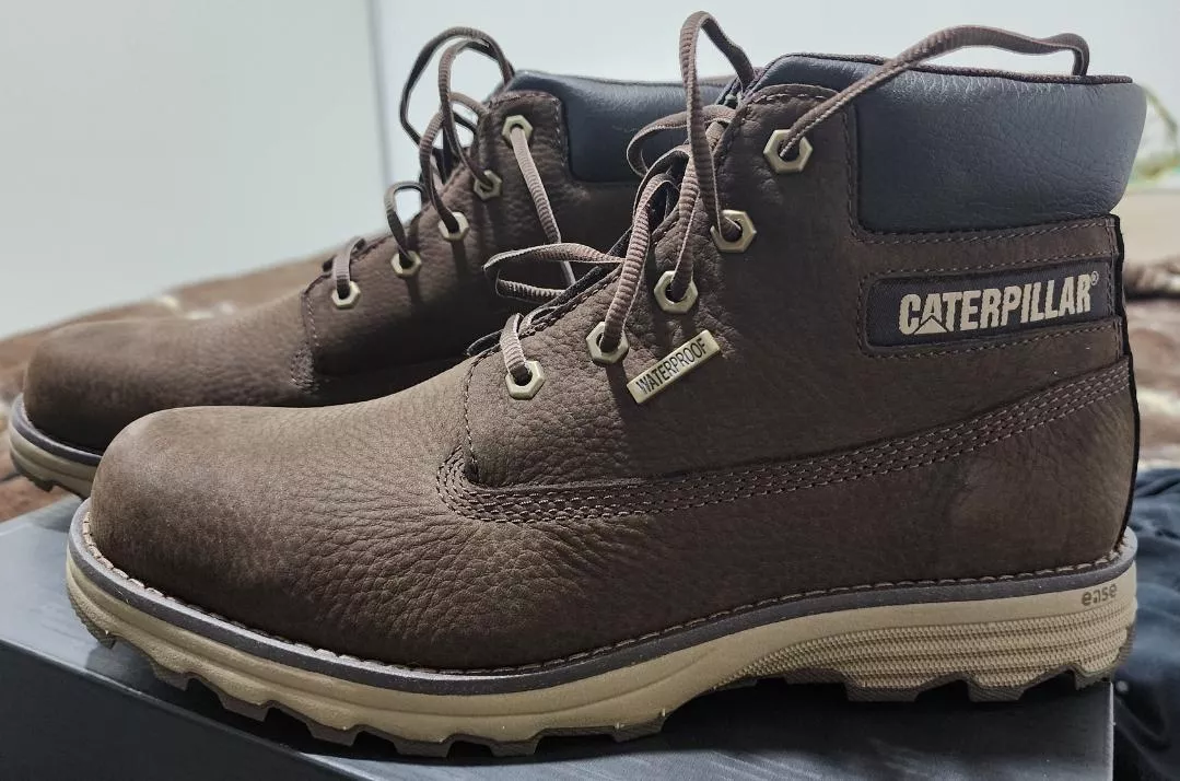 Cat Founder boots posted by sergiot90