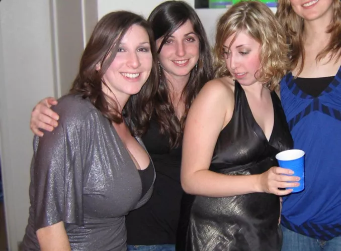 caught staring by longdong119