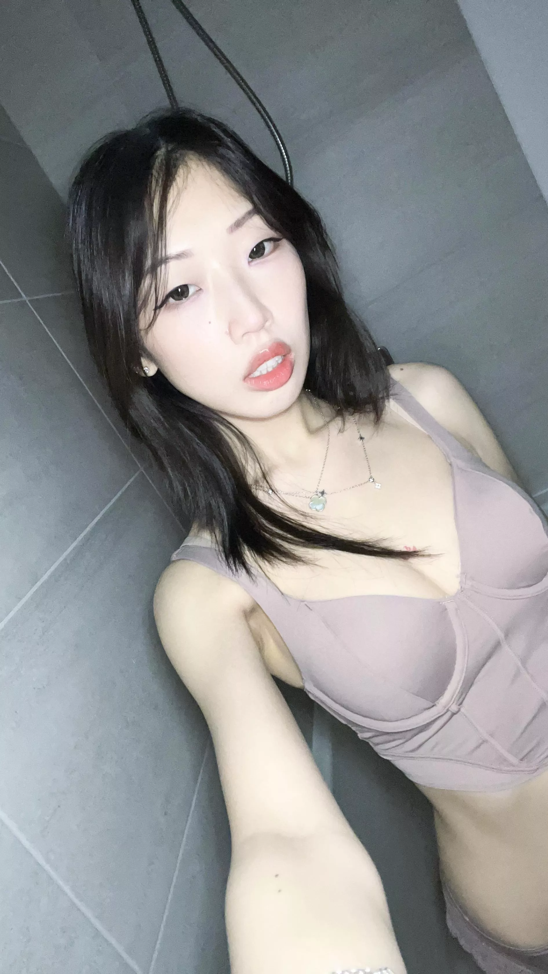 Describe my asian body in one word posted by Mbradyb3